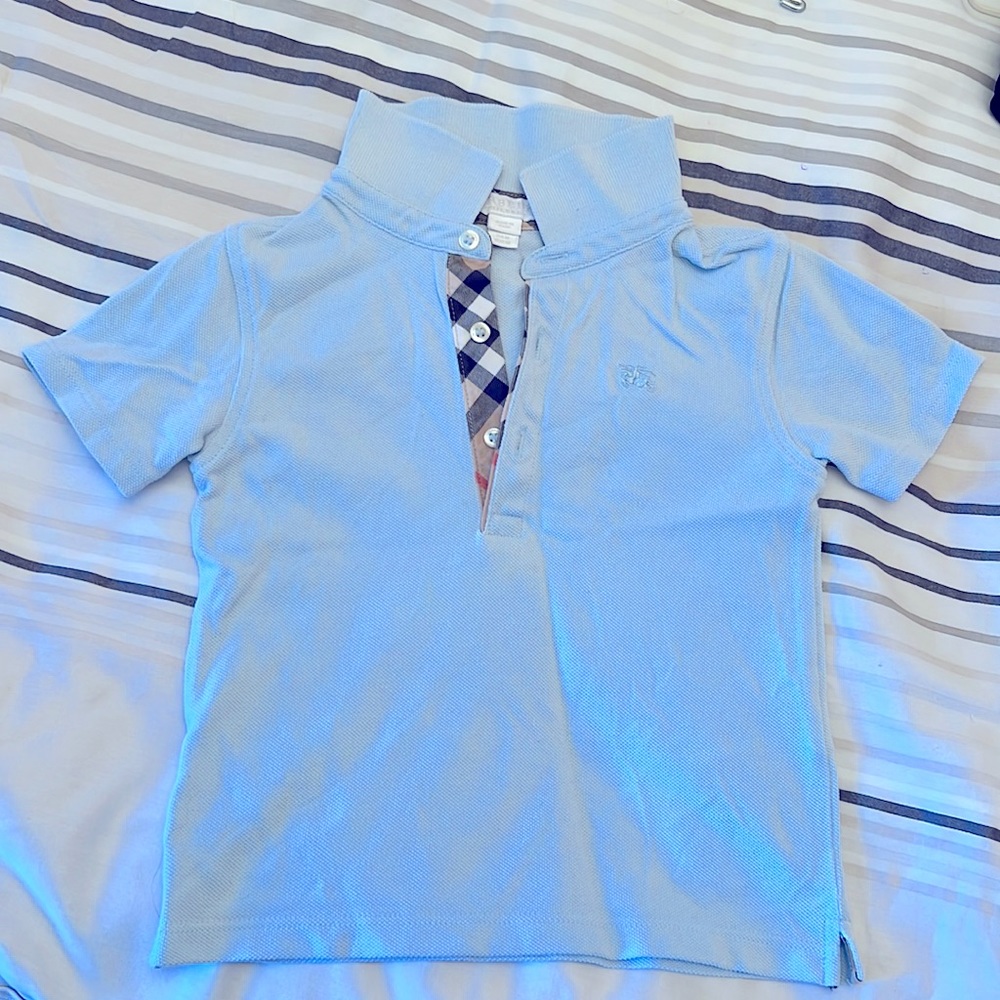 Burberry T-shirt